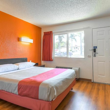 Motel 6-Long Beach, Ca - Los Angeles Exterior photo