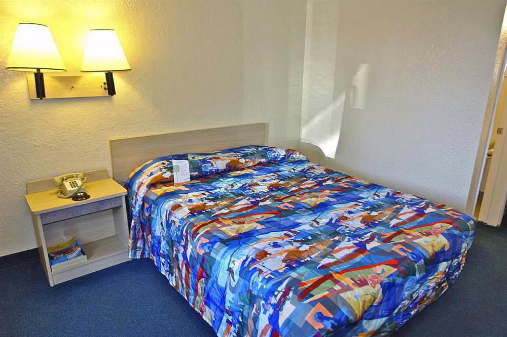 Motel 6-Long Beach, Ca - Los Angeles Room photo